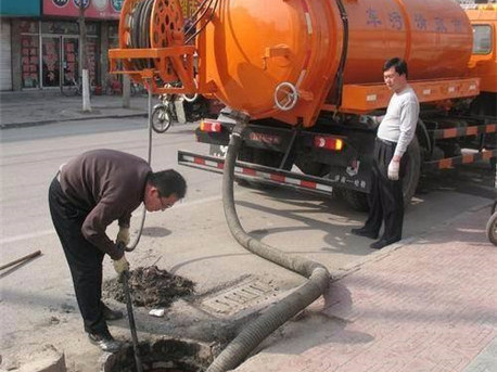 阜南清掏化粪池，健康生活从这里开始